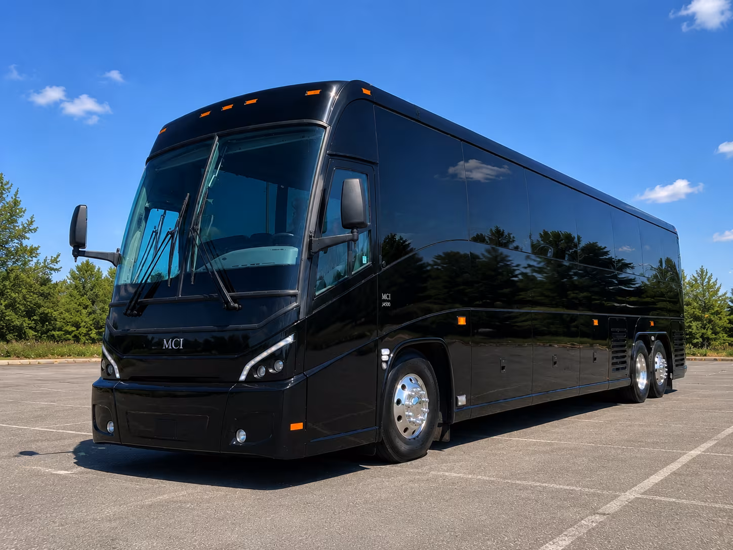 shuttle buses for personnel moving between bryan and fort cavazos